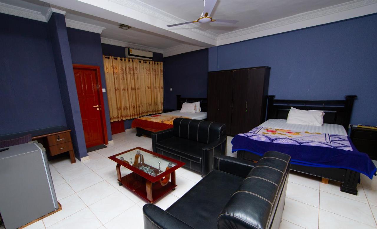 Pemicsa Hotel Accra Spintex Екстериор снимка